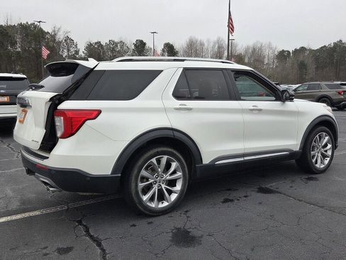 Used 2021 Ford Explorer Platinum w/ Equipment Group 601A image 14