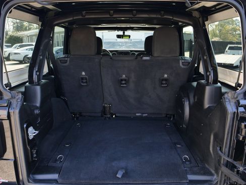 Used 2021 Jeep Wrangler Unlimited Sport w/ Sun And Sound Package AWD/4WD image 39