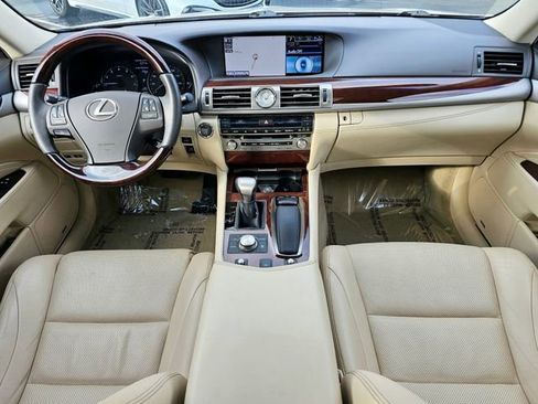 Used 2014 Lexus LS 460 image 27