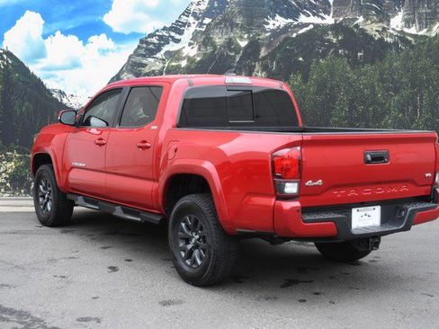 Certified 2023 Toyota Tacoma SR5 AWD/4WD image 9