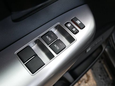 Used 2022 Toyota Sequoia TRD Pro AWD/4WD image 15