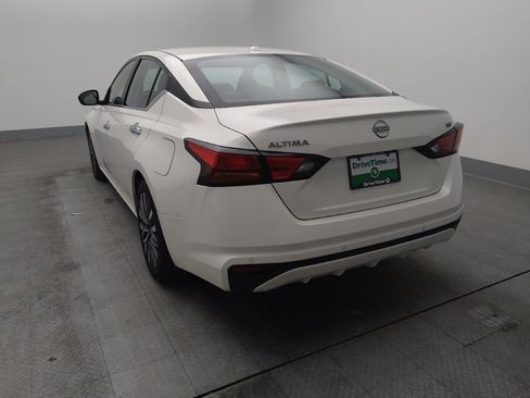 Used 2023 Nissan Altima 2.5 SV image 5