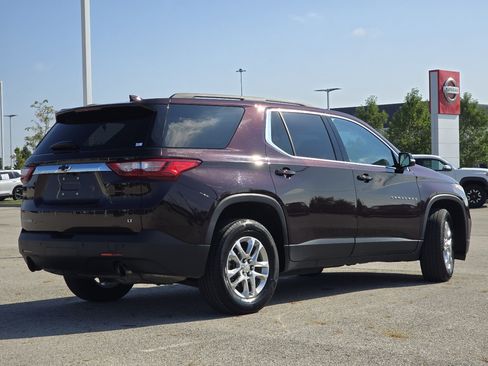 Used 2020 Chevrolet Traverse LT FWD image 15