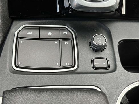 Used 2022 Acura MDX FWD image 23