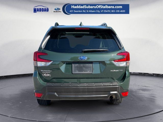 Certified 2023 Subaru Forester Premium AWD/4WD image 4