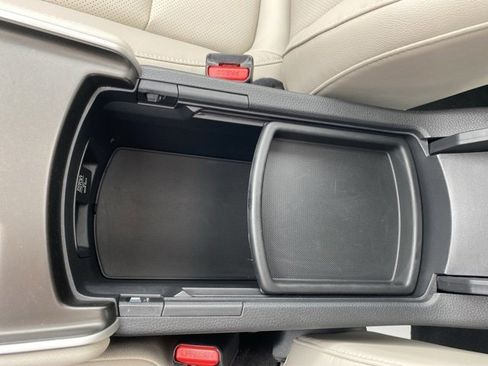 Used 2018 Honda Accord Touring image 46