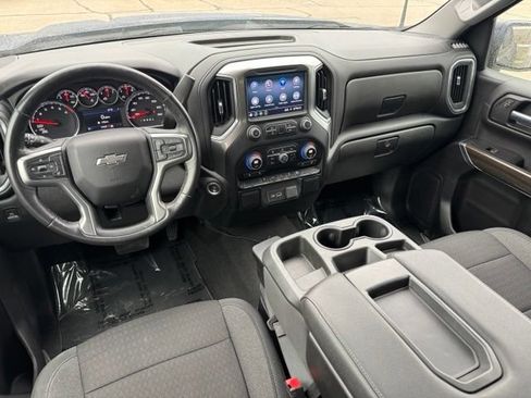 Used 2022 Chevrolet Silverado 1500 RST AWD/4WD image 11