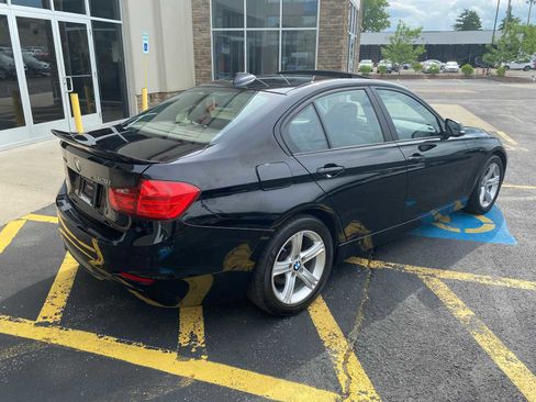 Used 2014 BMW 328i xDrive Sedan AWD/4WD image 4