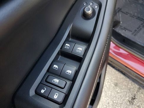 Certified 2023 Jeep Grand Cherokee L Laredo image 25