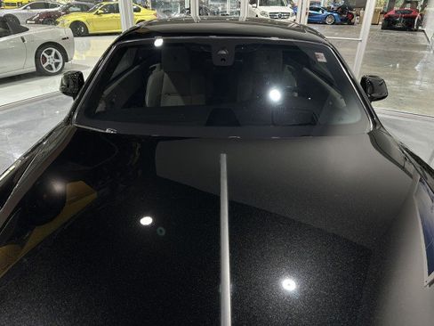 Used 2015 Rolls-Royce Wraith RWD image 23