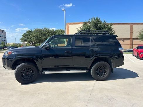 Used 2024 Toyota 4Runner TRD Pro AWD/4WD image 8