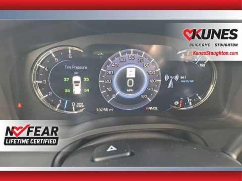 Used 2018 Cadillac Escalade Premium Luxury image 34