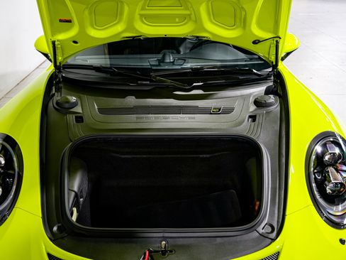 Used 2018 Porsche 911 GT3 image 38