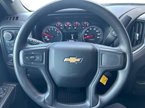 Used 2021 Chevrolet Silverado 1500 Custom AWD/4WD image 15