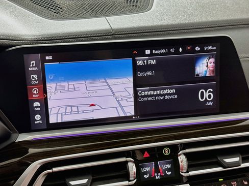 Used 2021 BMW X7 xDrive40i w/ Premium Package AWD/4WD image 19