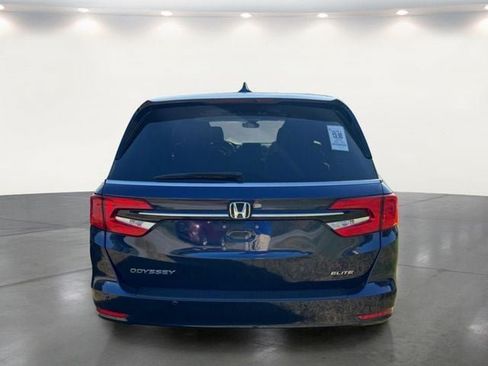 Used 2022 Honda Odyssey Elite image 18