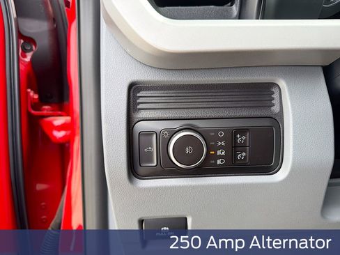 New 2026 Ford F250 XLT w/ FX4 Off-Road Package AWD/4WD image 16