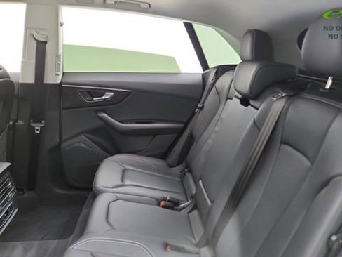 Used 2023 Audi Q8 Premium w/ Convenience Package AWD/4WD image 30