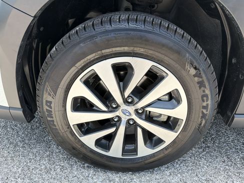 Used 2023 Subaru Outback Premium AWD/4WD image 13