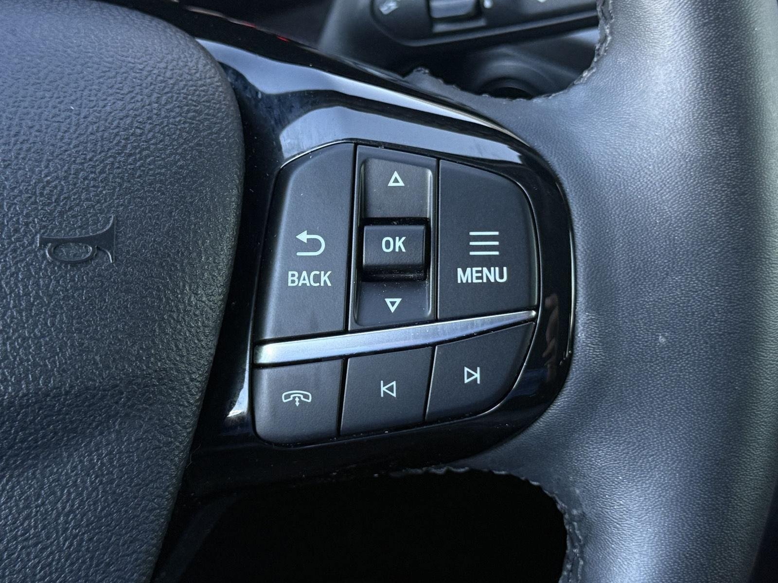 Used 2023 Ford Escape Active AWD/4WD image 32