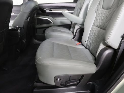 Used 2023 Kia Telluride EX X-Line image 10