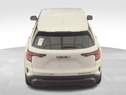 Used 2025 GMC Terrain Elevation AWD/4WD image 5