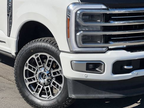 Used 2024 Ford F350 Limited AWD/4WD image 30