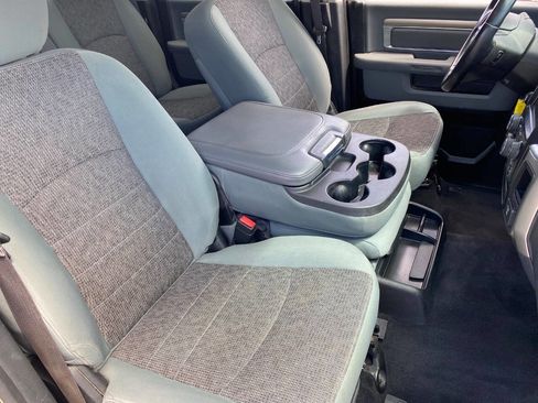 Used 2017 RAM 1500 Big Horn image 10