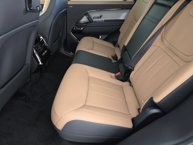New 2026 Land Rover Range Rover Sport Dynamic SE AWD/4WD image 5