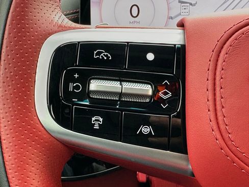 Used 2025 Genesis G80 3.5T Sport image 28