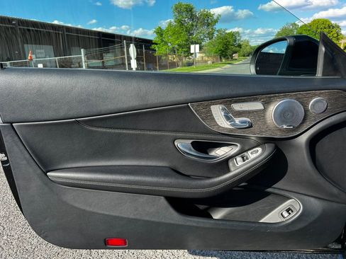 Used 2019 Mercedes-Benz C 300 4MATIC Coupe image 11