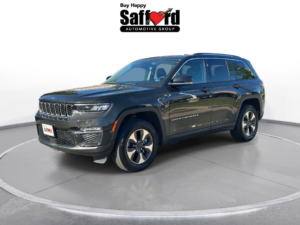 Used 2023 Jeep Grand Cherokee 4WD 4xe image 1