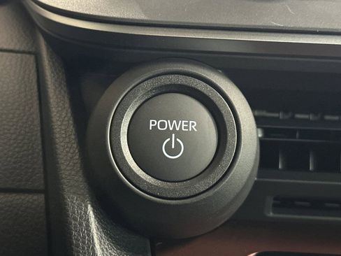 New 2026 Toyota Prius SE image 22