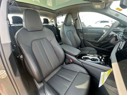 New 2026 Audi A6 Premium Plus w/ Premium Plus Package image 32