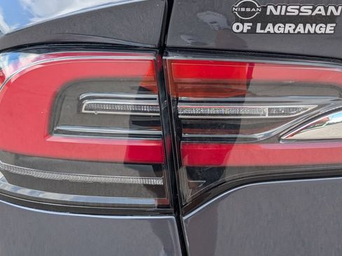Used 2020 Tesla Model X Long Range AWD/4WD image 13