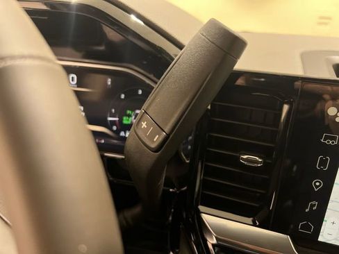 New 2026 GMC Sierra 3500 SLT w/ Texas SLT Premium Package image 15