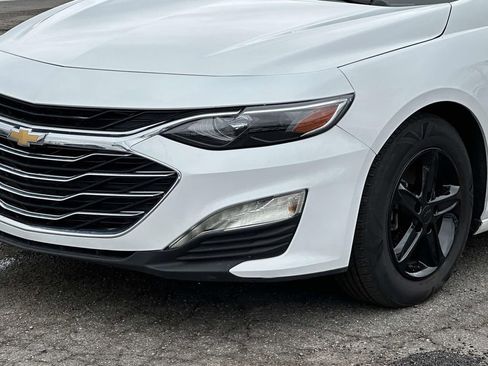 Used 2023 Chevrolet Malibu LT FWD image 8