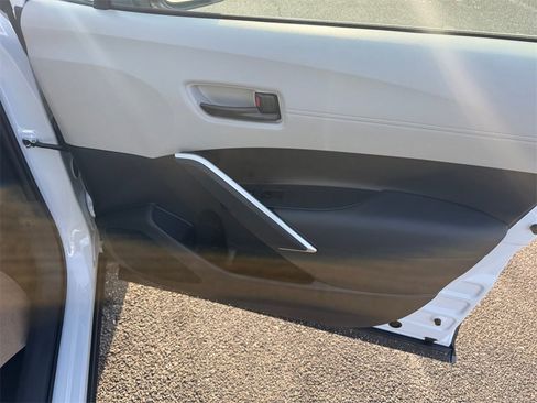 New 2026 Toyota Corolla Cross L image 20