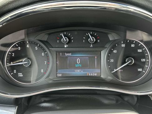 Certified 2021 Buick Encore Preferred w/ Safety Package FWD image 34