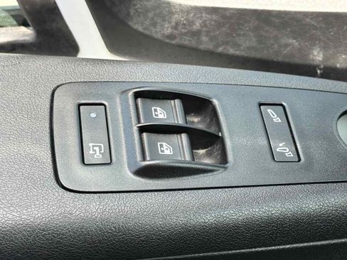 Used 2025 RAM ProMaster 2500 w/ Convenience Group FWD image 27