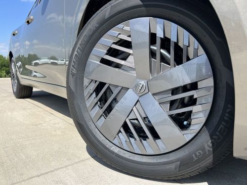 New 2026 Nissan Sentra SV image 6