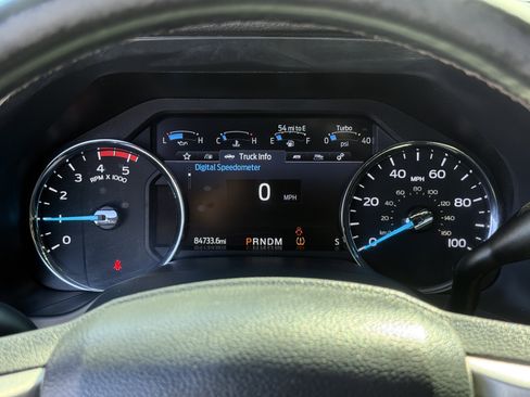 Used 2022 Ford F350 Platinum image 22