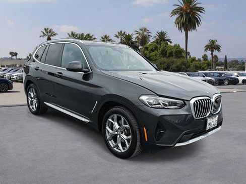 Used 2024 BMW X3 sDrive30i w/ Premium Package image 3