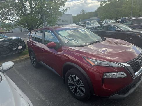 Used 2023 Nissan Rogue SV AWD/4WD image 28