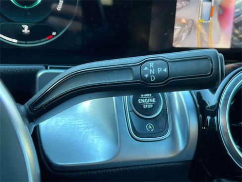 Used 2022 Mercedes-Benz GLB 250 GLB 250 w/ AMG Line image 25