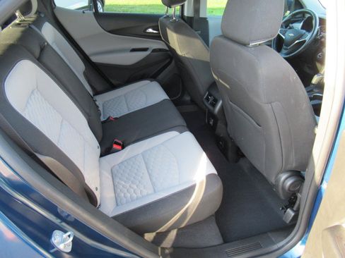 Used 2020 Chevrolet Equinox LT FWD image 30