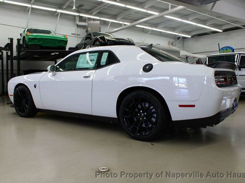 Used 2023 Dodge Challenger SRT Hellcat image 6
