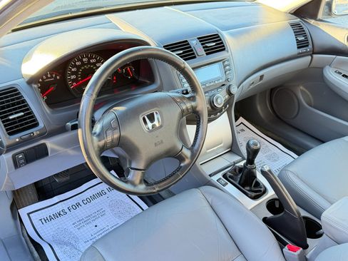 Used 2004 Honda Accord EX image 11