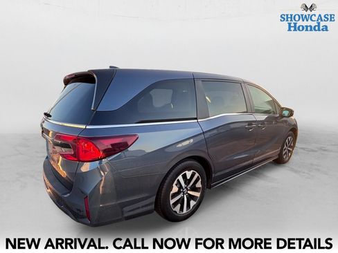 Used 2025 Honda Odyssey EX-L image 5