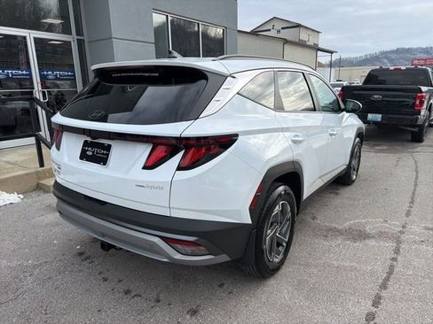Used 2025 Hyundai Tucson Blue image 3